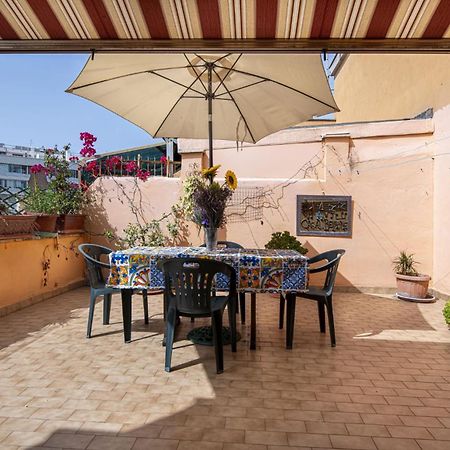 Carola'S Terrace / La Terrazza Di Carola Daire Roma Dış mekan fotoğraf